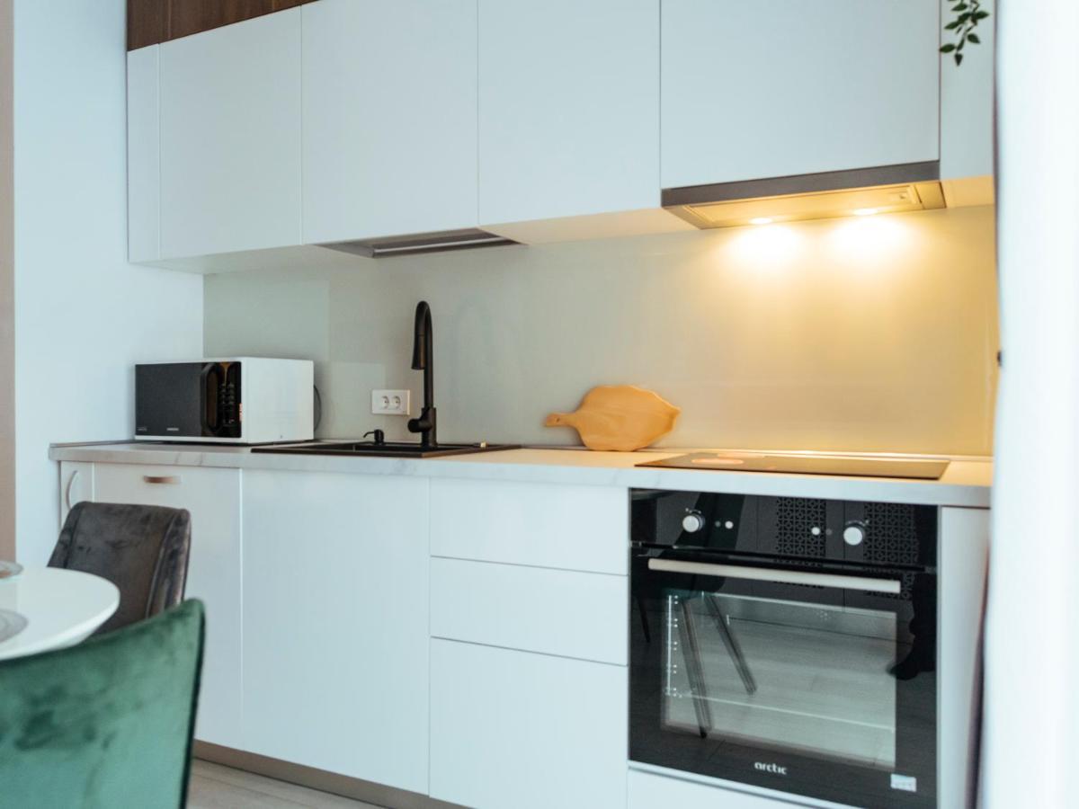 Cozy Special Pallady Apartament With Garden & Courtyard Bukarest Eksteriør billede