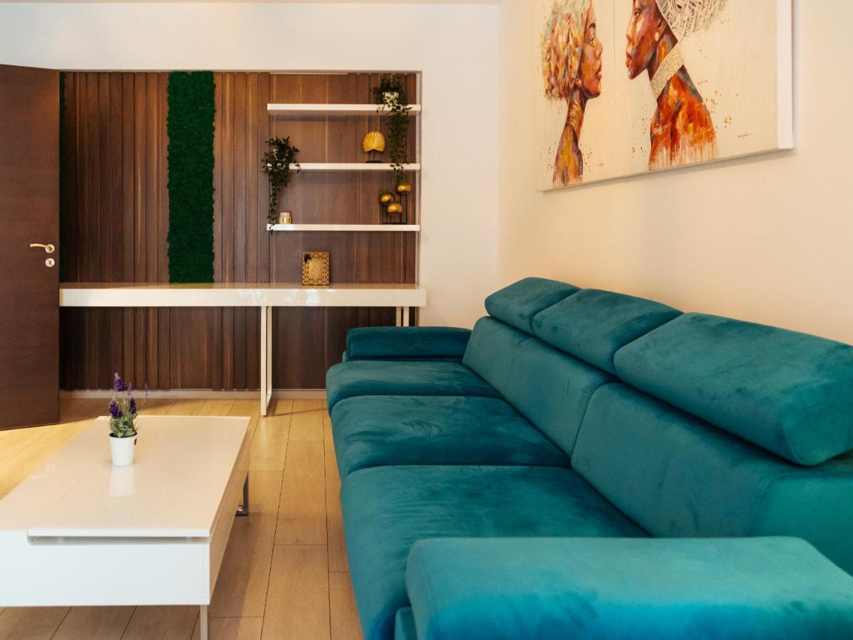 Cozy Special Pallady Apartament With Garden & Courtyard Bukarest Eksteriør billede