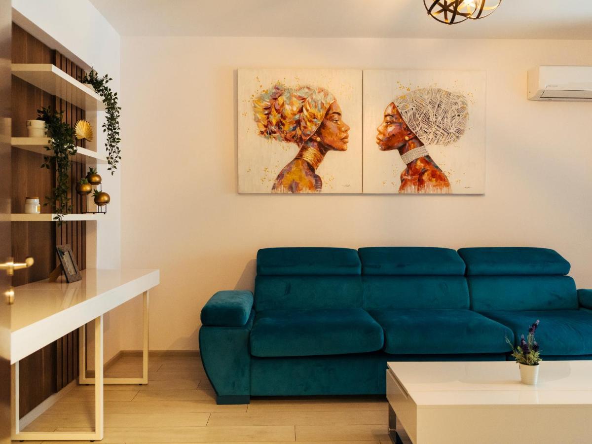 Cozy Special Pallady Apartament With Garden & Courtyard Bukarest Eksteriør billede