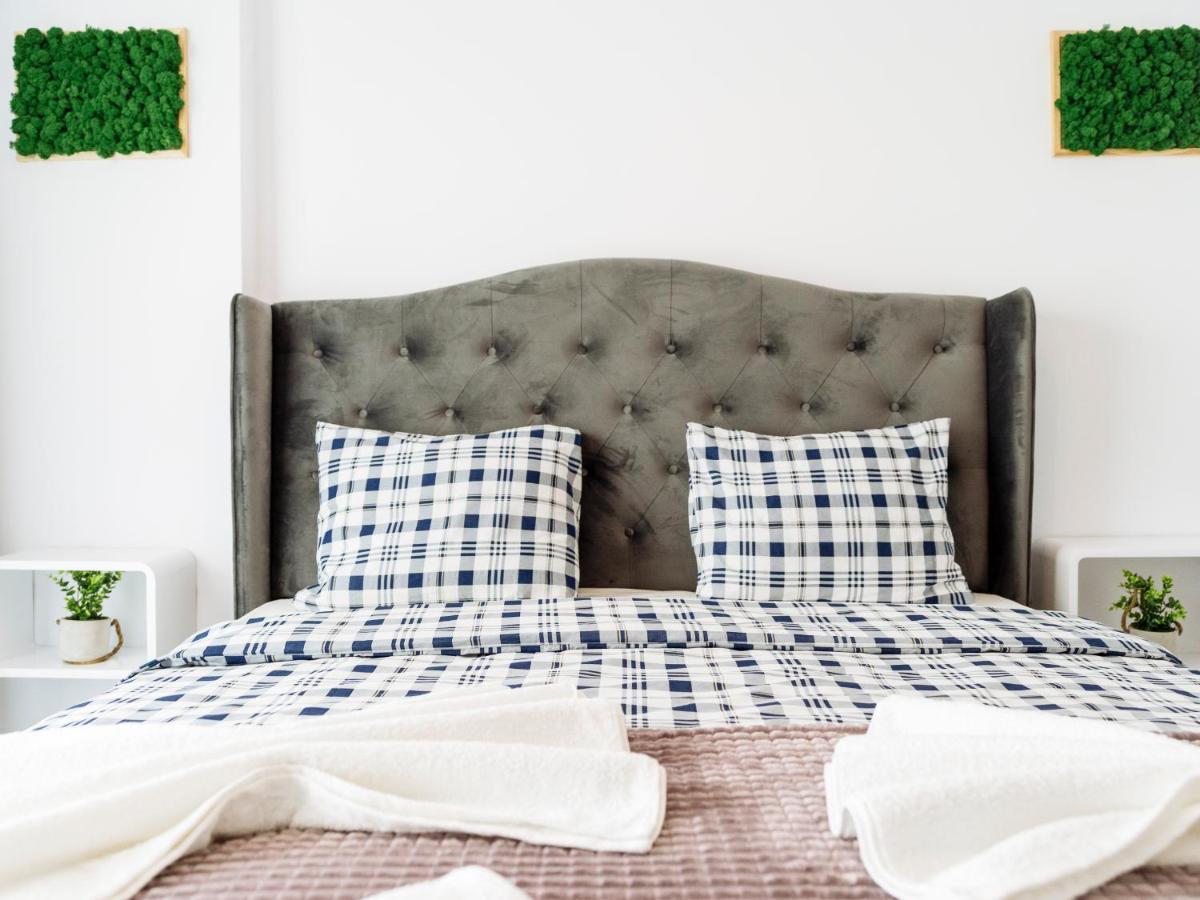 Cozy Special Pallady Apartament With Garden & Courtyard Bukarest Eksteriør billede